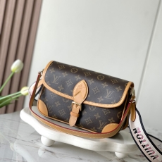 Louis Vuitton Satchel Bags